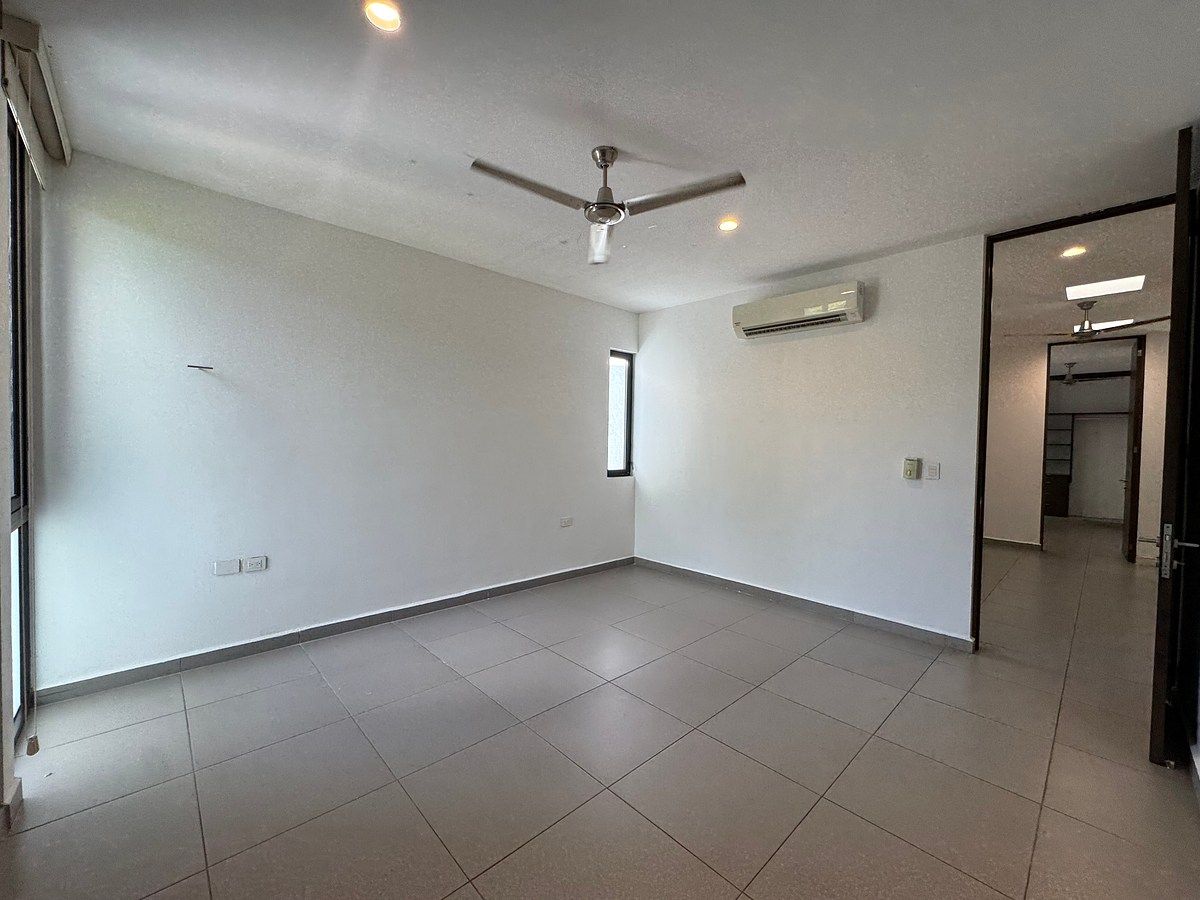 House in Cholul, Mérida, photo 23 of 34