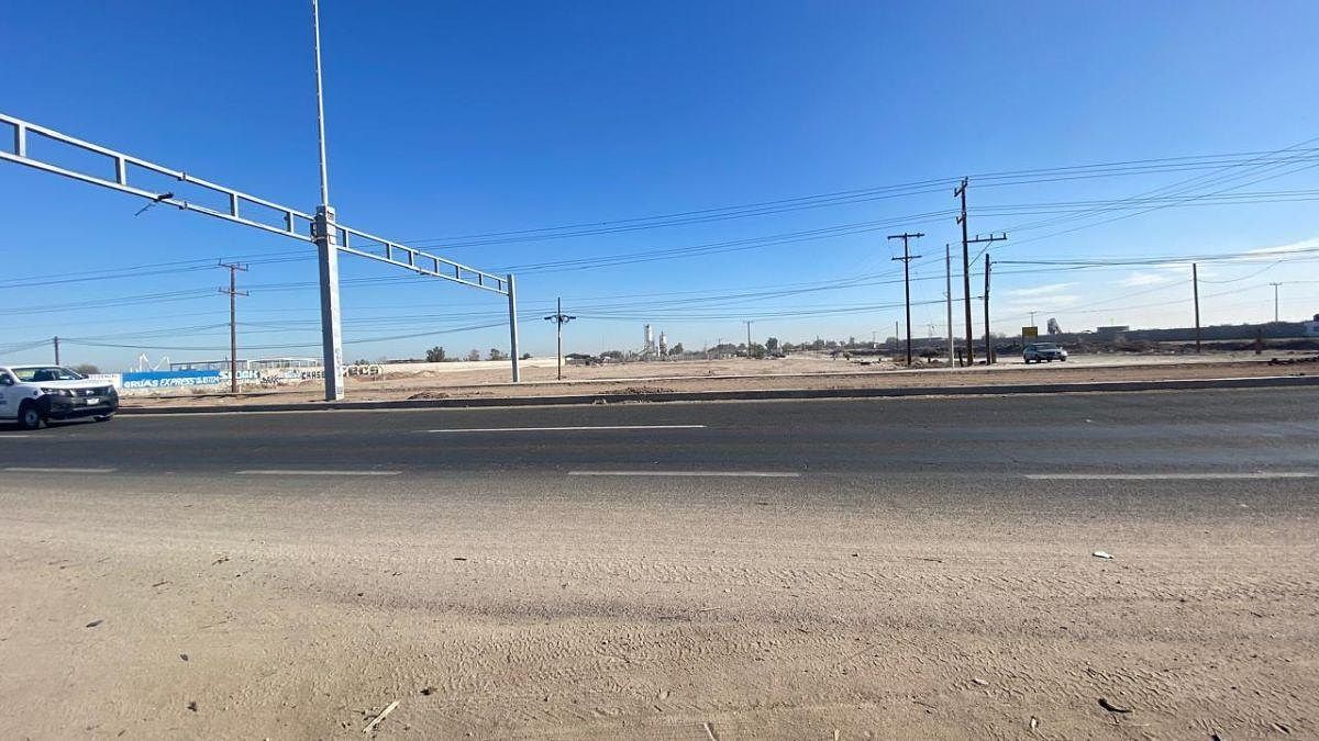 Lot in Diez División Dos, Mexicali, photo 5 of 6