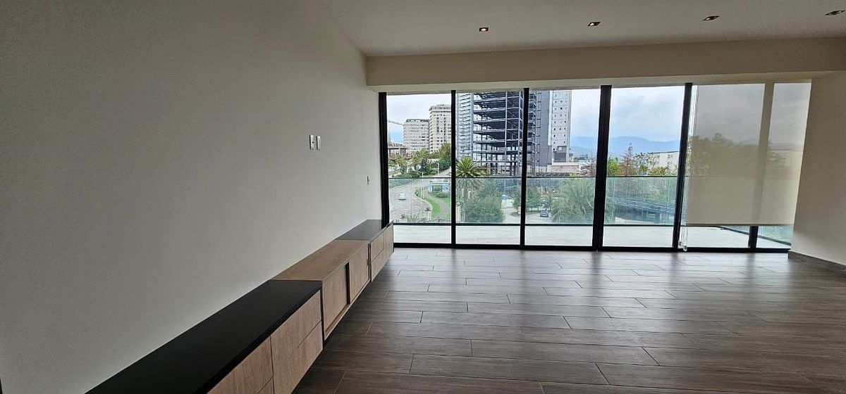 Apartment in Bosque Real, Huixquilucan, photo 3 of 44