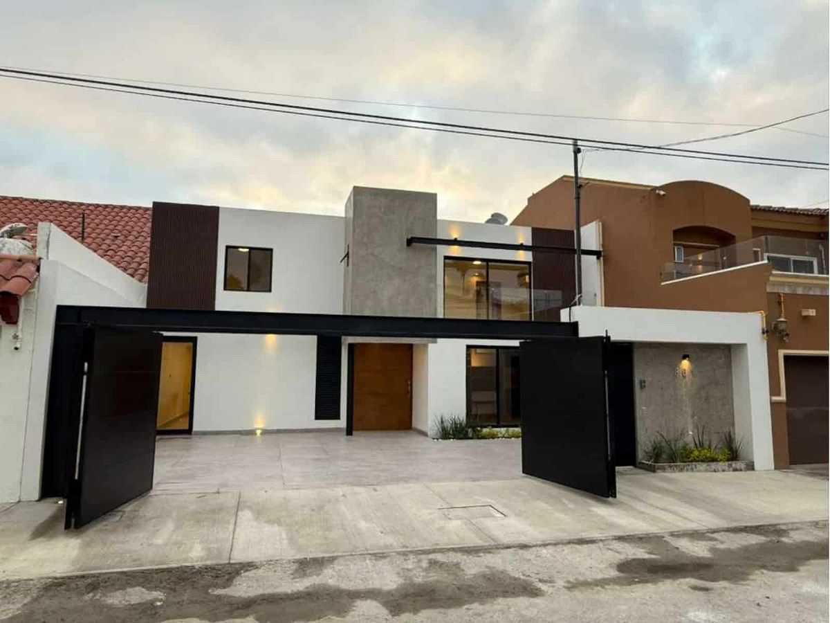 House in Playas de Tijuana Sección Jardines, Tijuana, photo 3 of 13