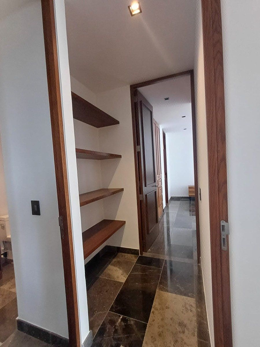 Closet de blancos, foto 18 de 38