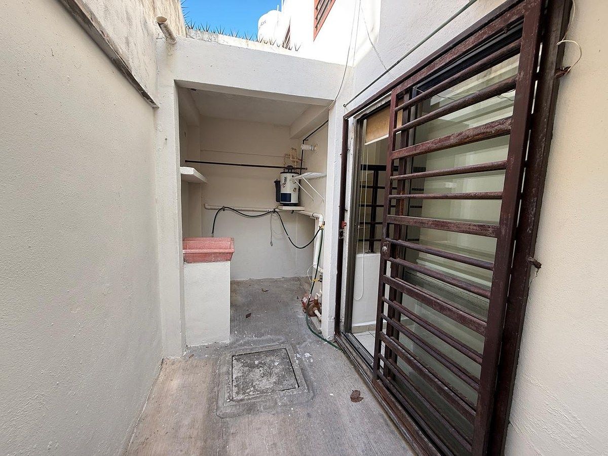 House in Buenavista, Carmen, photo 7 of 14