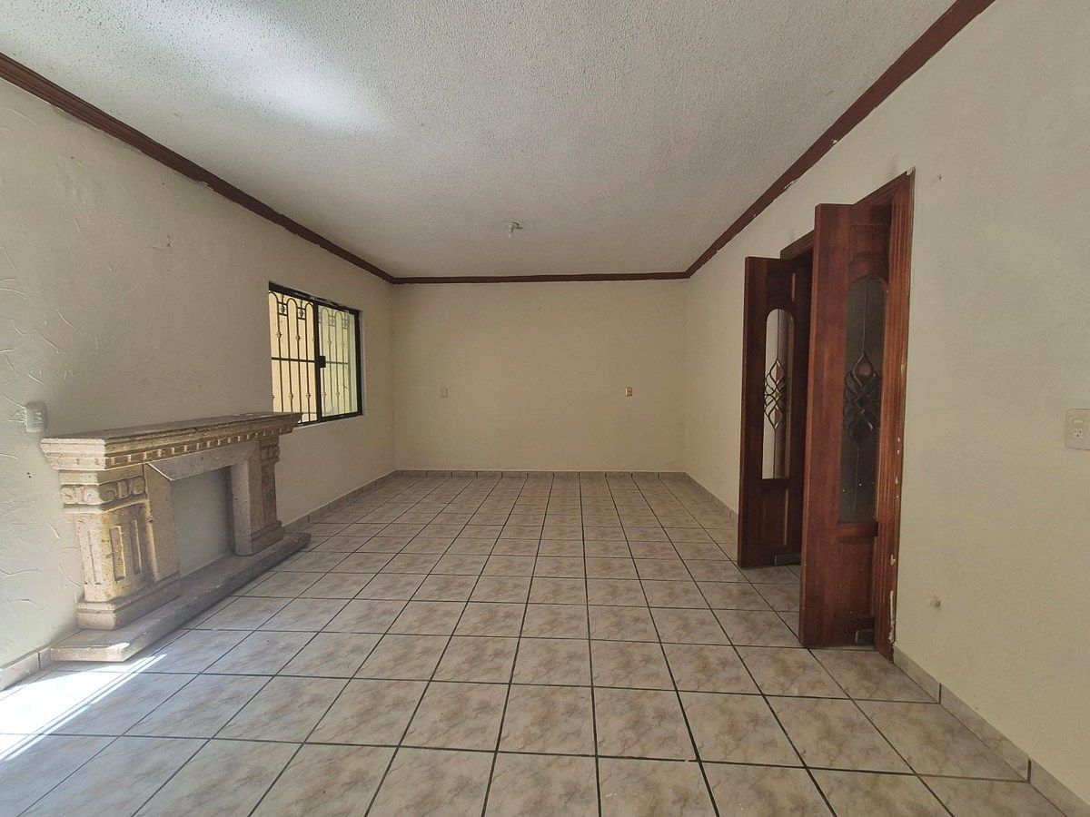 Casa en Valle de Santo Domingo Sector 3, San Nicolás de los Garza, foto 3 de 14