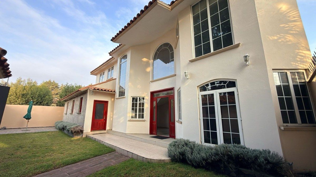 CASA EN RENTA O VENTA EN METEPEC, foto 1 de 28