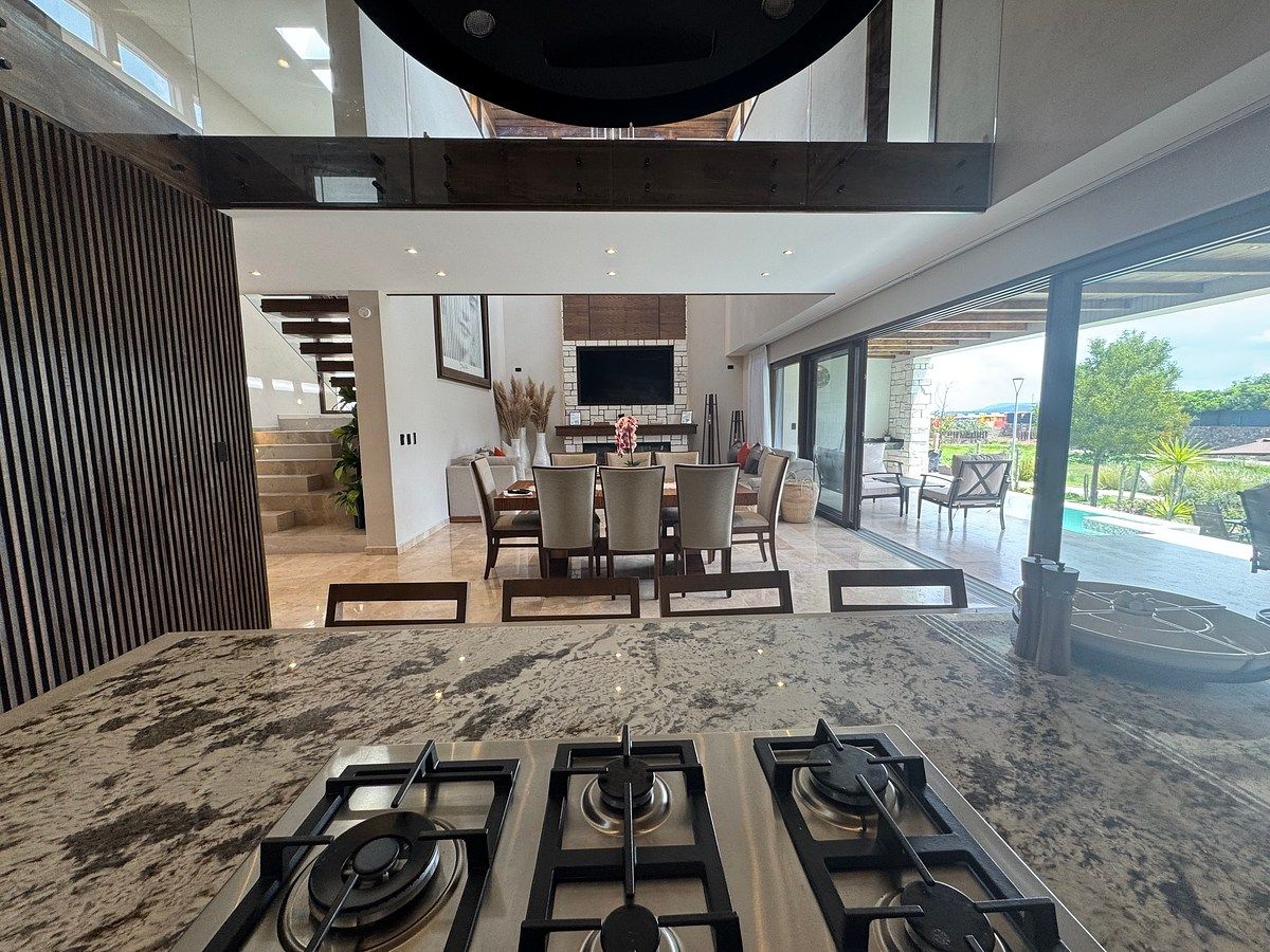 House in Gated Community in La Luz, San Miguel de Allende, photo 24 of 50