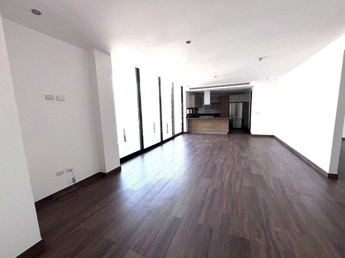 Apartment in Zona Loma Larga Oriente, San Pedro Garza García, photo 4 of 22
