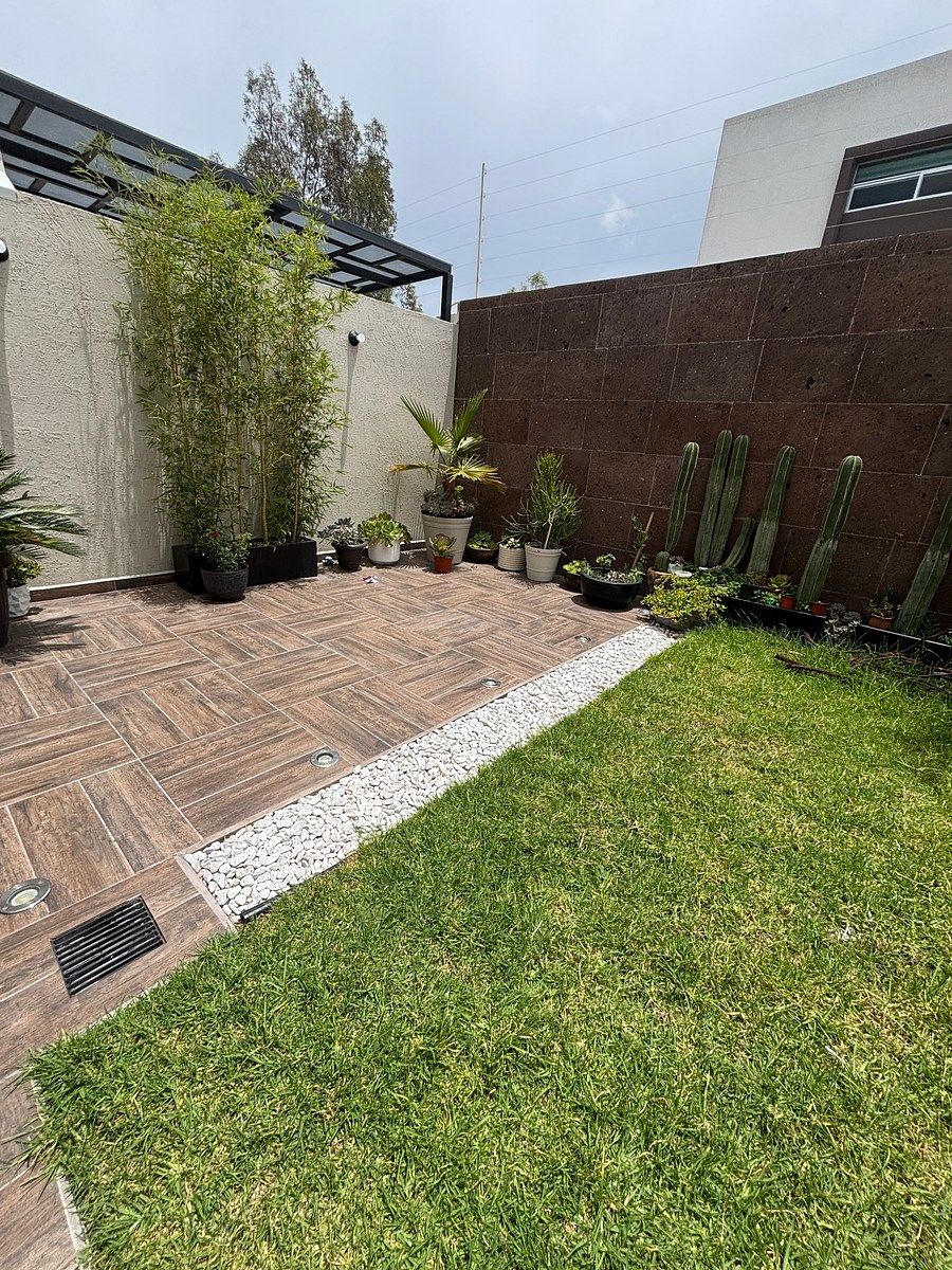 Jardín, foto 17 de 18