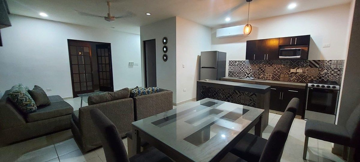 House in Altabrisa, Mérida, photo 3 of 9