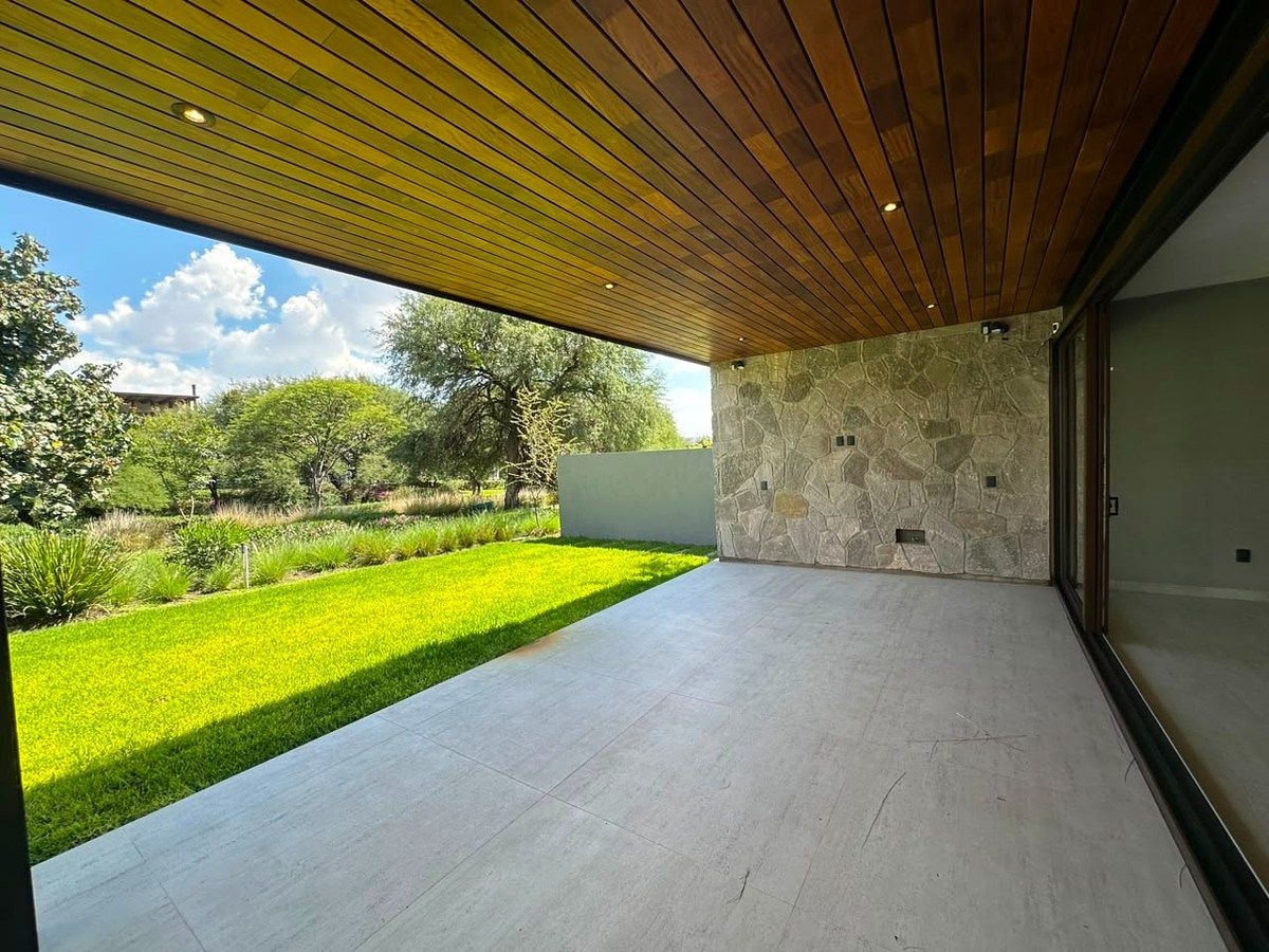 Casa en condominio en Altozano el Nuevo Querétaro, Querétaro, foto 4 de 47