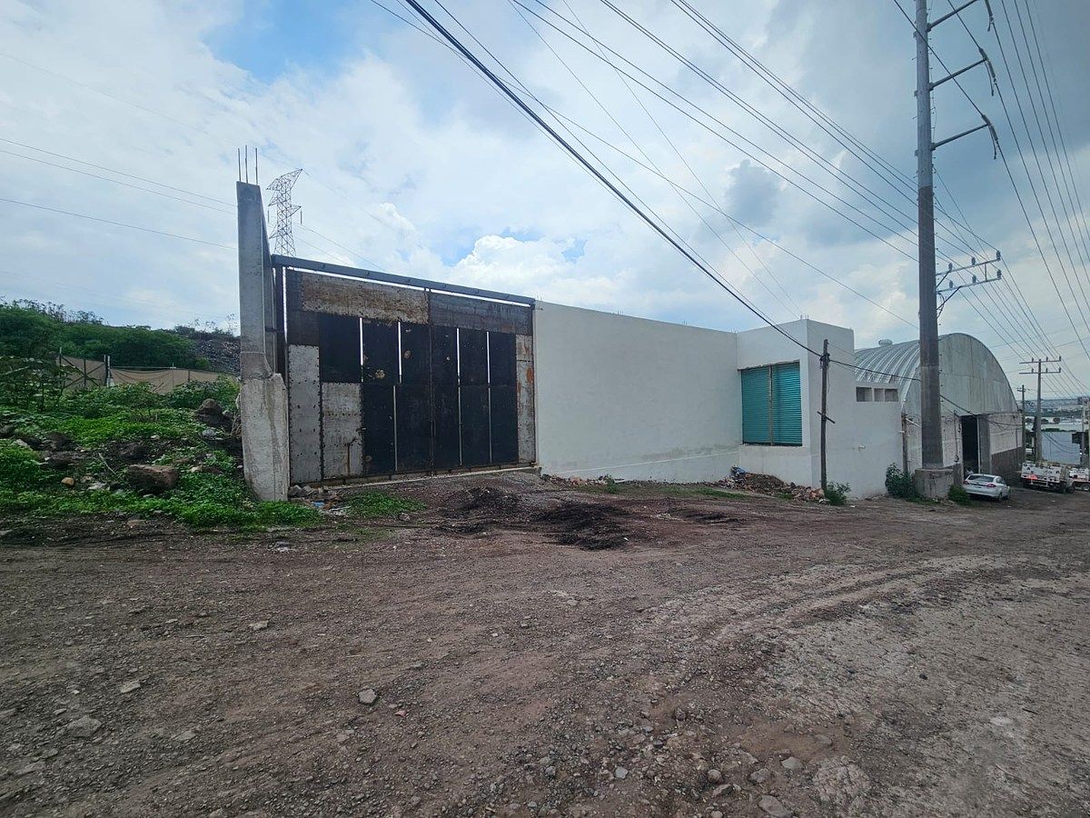 Bodega comercial en Paseos del Marques, El Marqués, foto 3 de 11