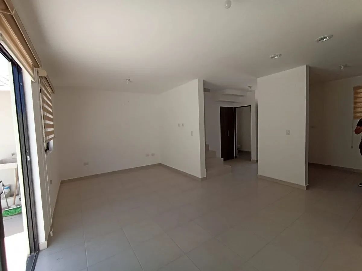 Casa em condomínio fechado em Zákia, El Marqués, foto 6 de 19