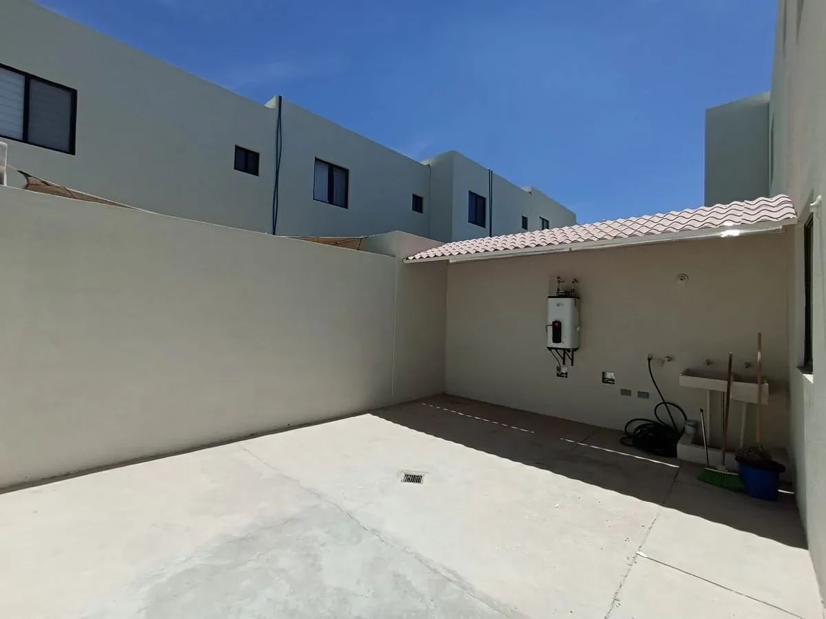 Casa em condomínio fechado em Zákia, El Marqués, foto 11 de 19
