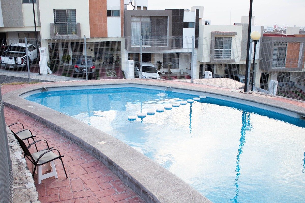 CASA EN RENTA, AMUEBLADA Y EQUIPADA, COLINAS DEL MIRADOR, EL MARQUÉS, QUERETARO, foto 1 de 25