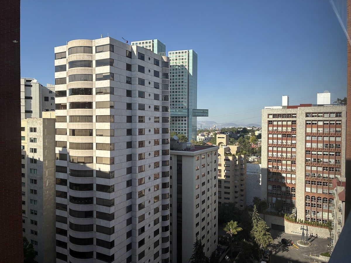 Apartment in Bosques de las Lomas, Cuajimalpa de Morelos, photo 2 of 37