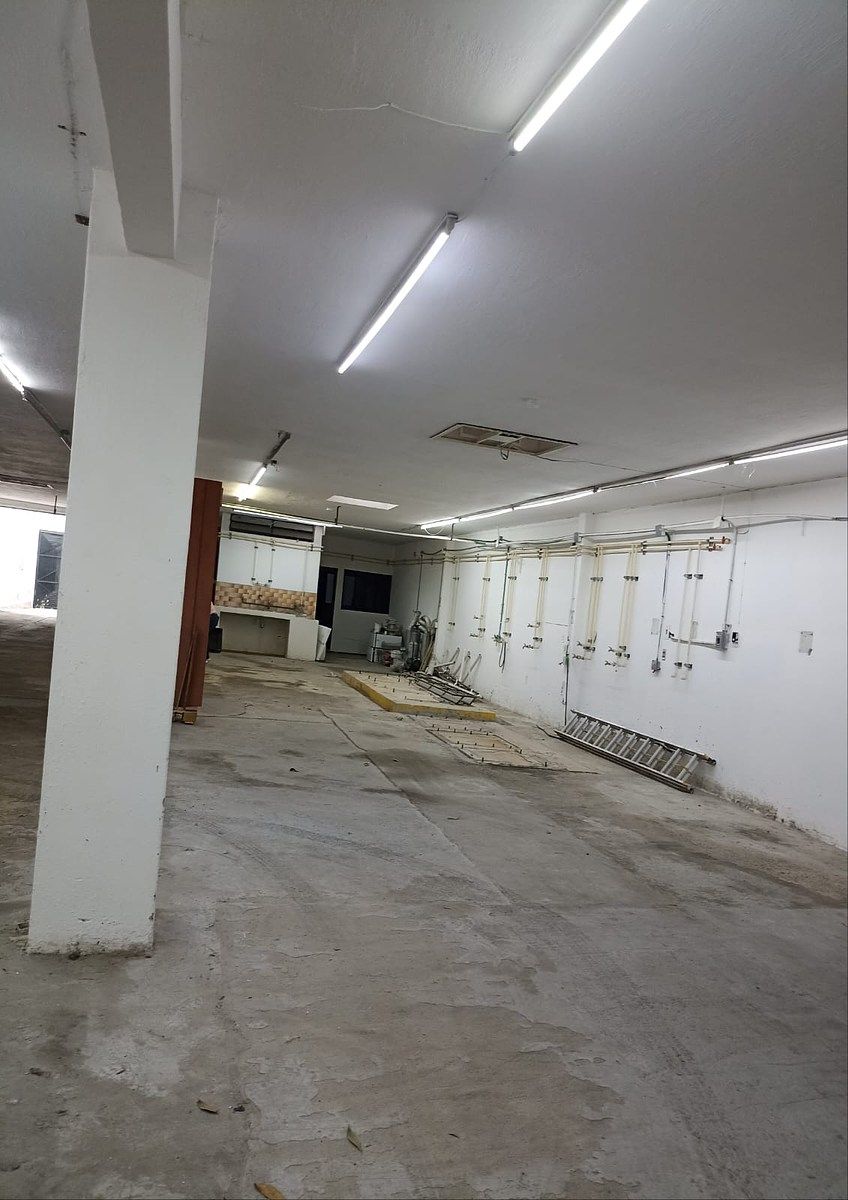 Galpão comercial em San Andrés, Guadalajara, foto 4 de 18