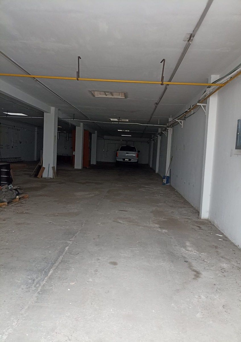 Galpão comercial em San Andrés, Guadalajara, foto 12 de 18