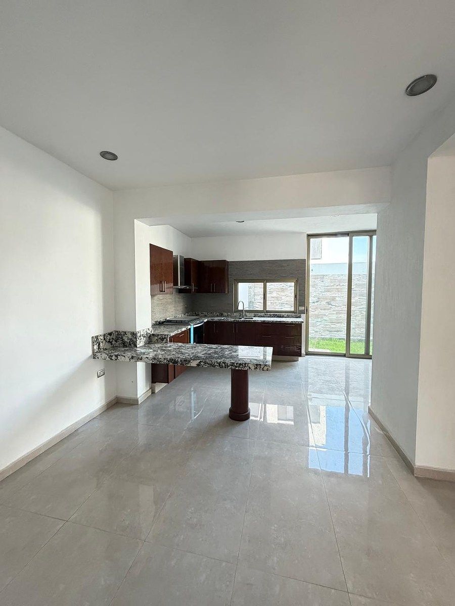 House in Gated Community in Valle Imperial, Zapopan, photo 4 of 29