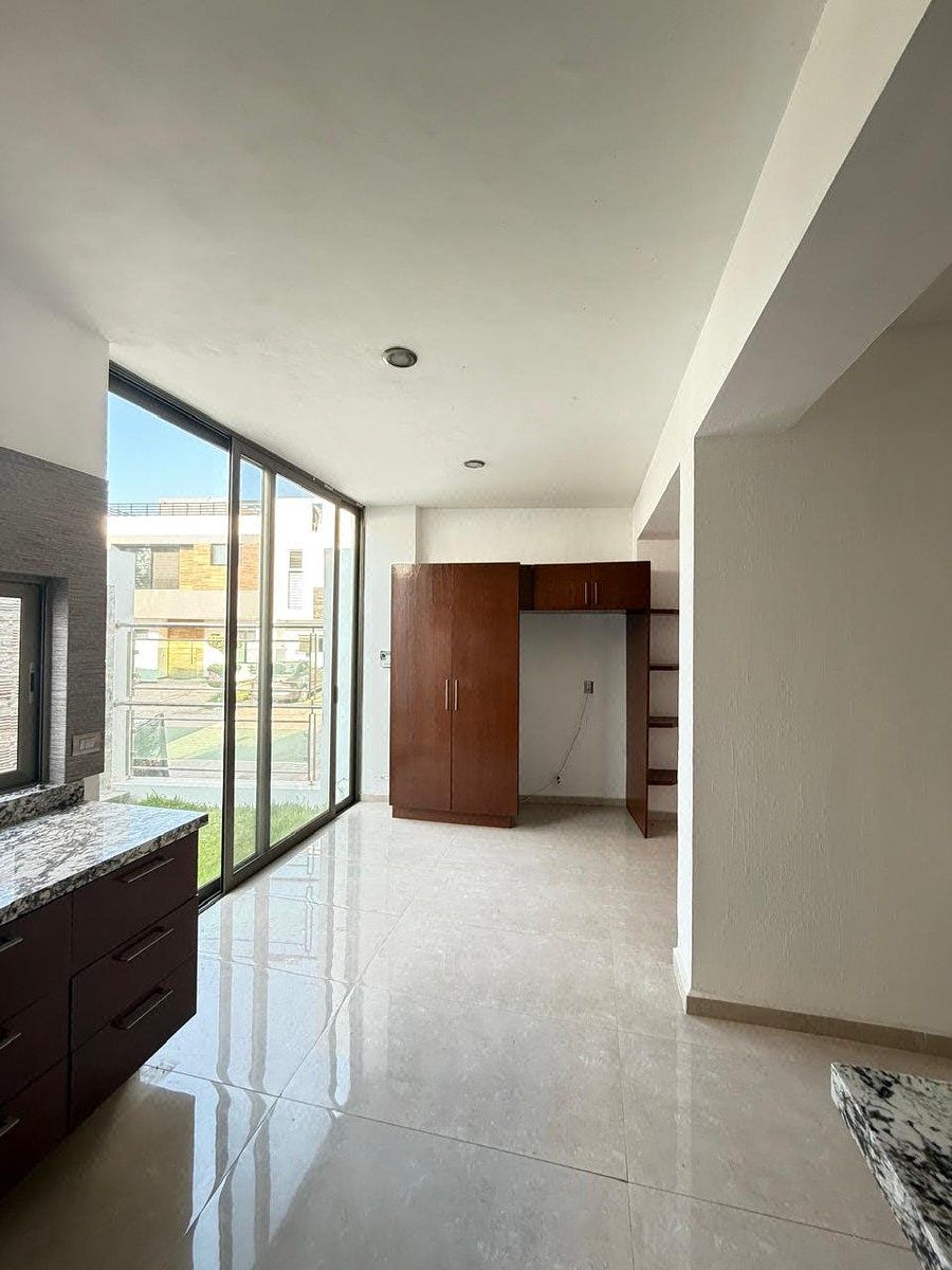 House in Gated Community in Valle Imperial, Zapopan, photo 6 of 29