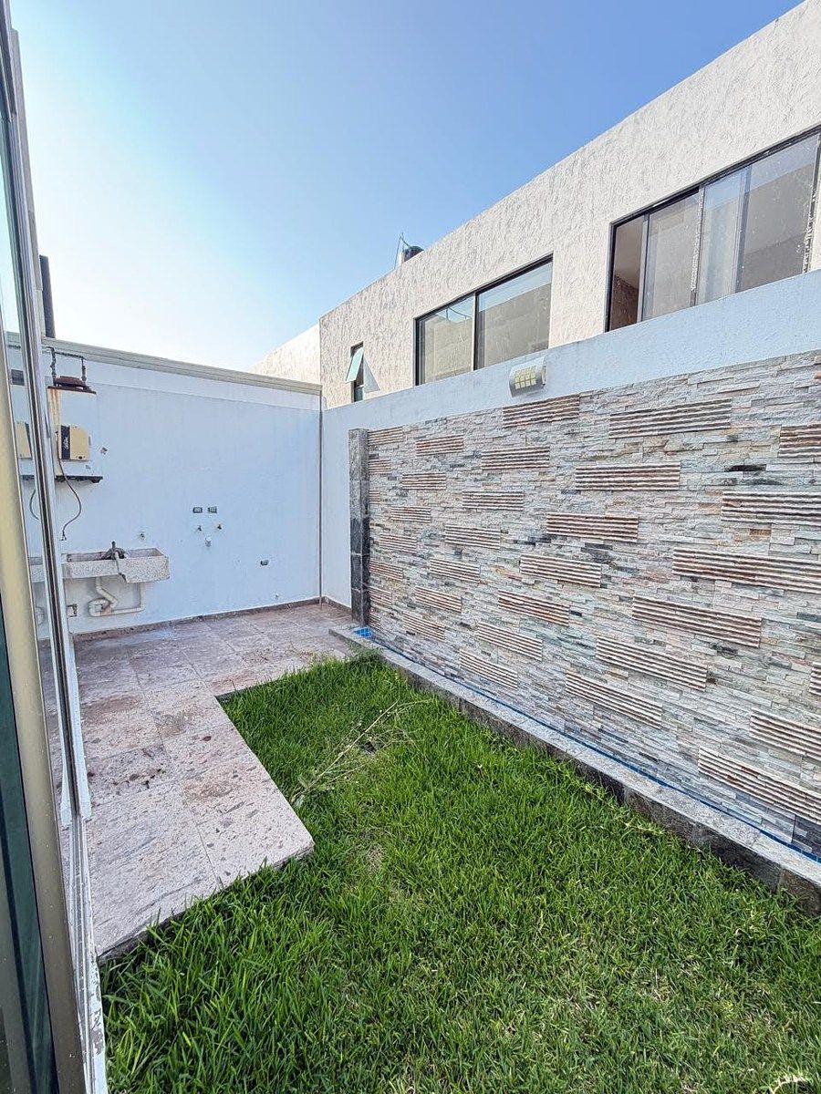 House in Gated Community in Valle Imperial, Zapopan, photo 7 of 29