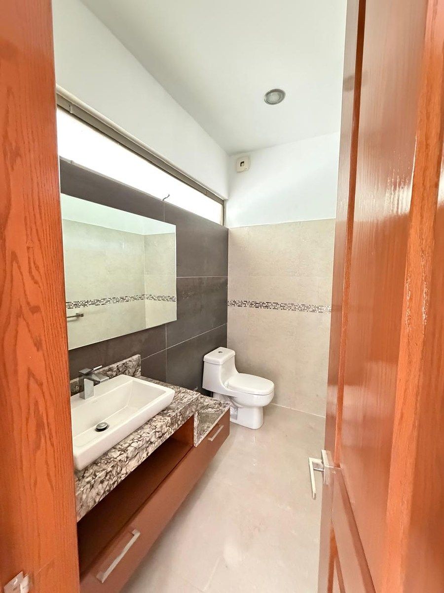 House in Gated Community in Valle Imperial, Zapopan, photo 10 of 29