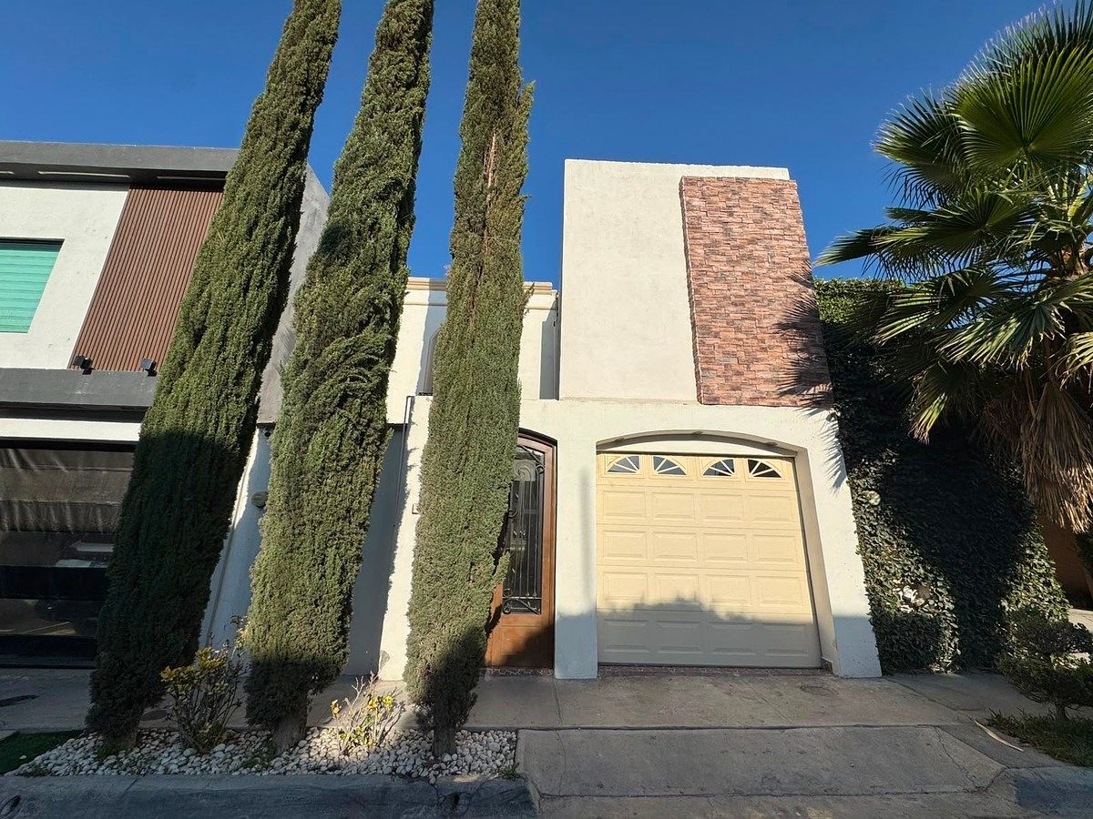 CASA EN VENTA REAL DEL SOL 1, foto 1 de 12