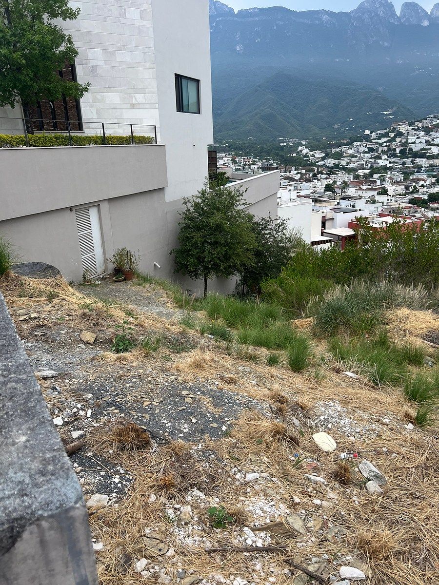 Lote em Balcones Del Campestre, San Pedro Garza García, foto 5 de 7