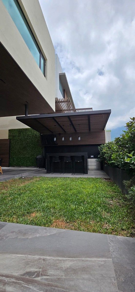 Casa Amueblada en Renta Balcones del Campestre, foto 1 de 25