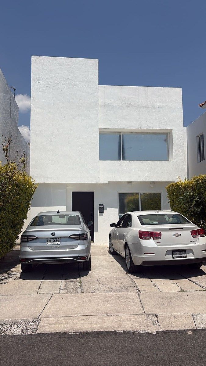 RENTA DE CASA EN SANTA FE JURIQUILLA, foto 1 de 19