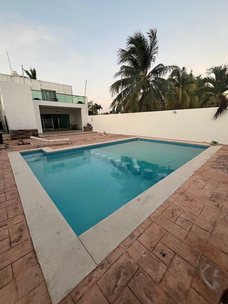 CASA EN VENTA UBICADA EN CHUBURNA HIDALGO, MÉRIDA., foto 1 de 19
