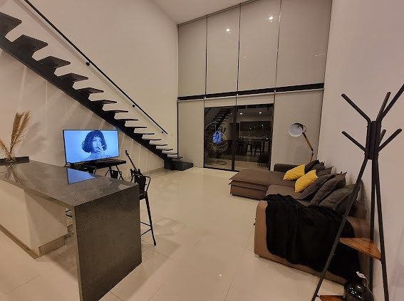 LOFT FOR RENT DOUBLE HEIGHT, photo 1 of 10