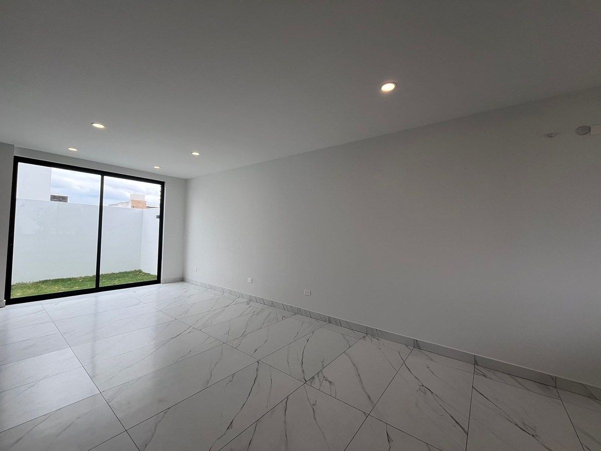 Casa em Alva Residencial, Zapopan, foto 3 de 22