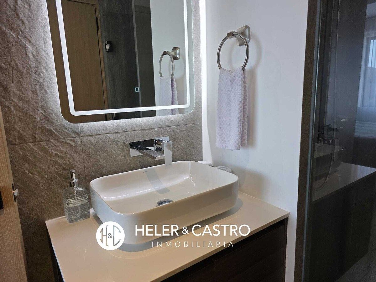 Apartamento en Zona 10, Guatemala, foto 9 de 11