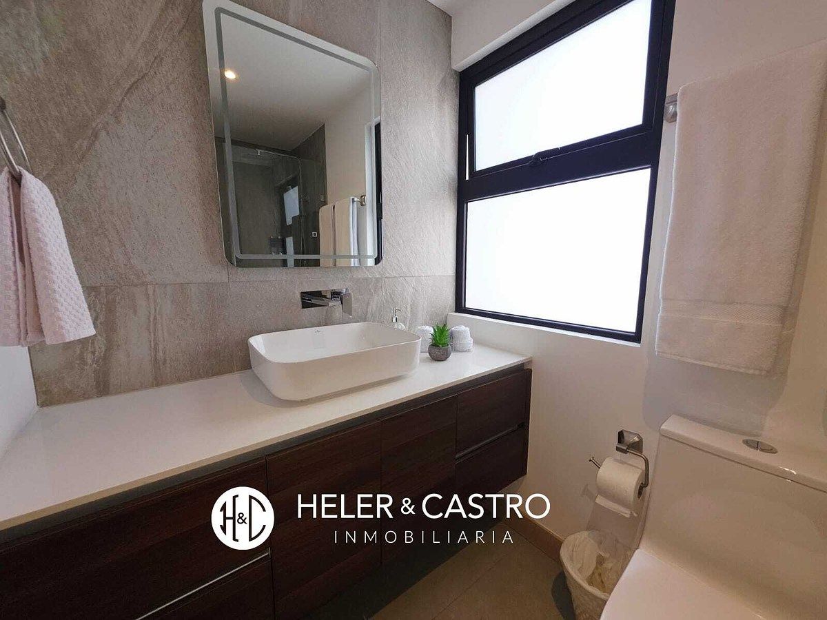 Apartamento en Zona 10, Guatemala, foto 7 de 11