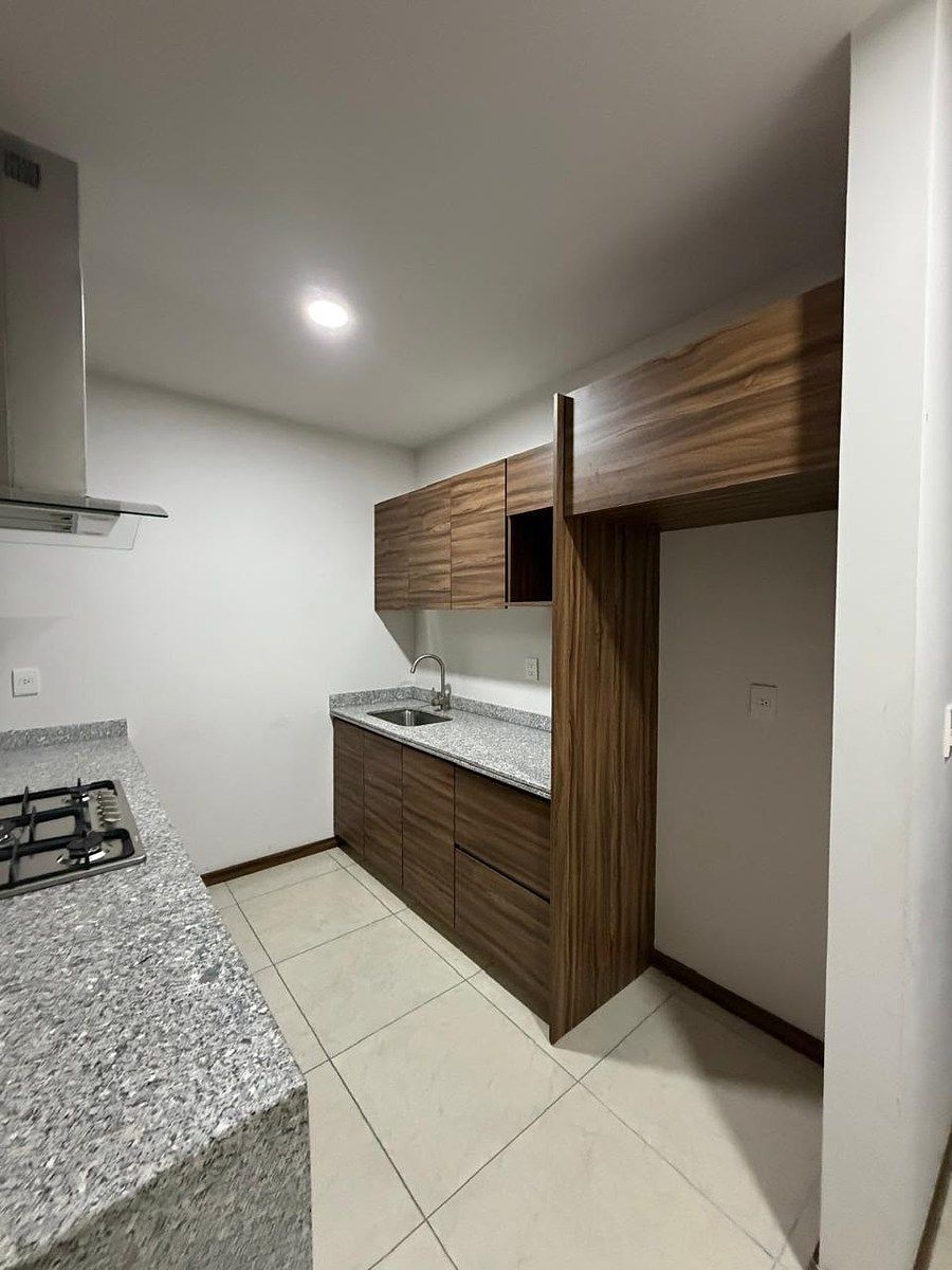 PENTHOUSE EN VENTA EN STELAR BUGAMBILIAS - foto 2