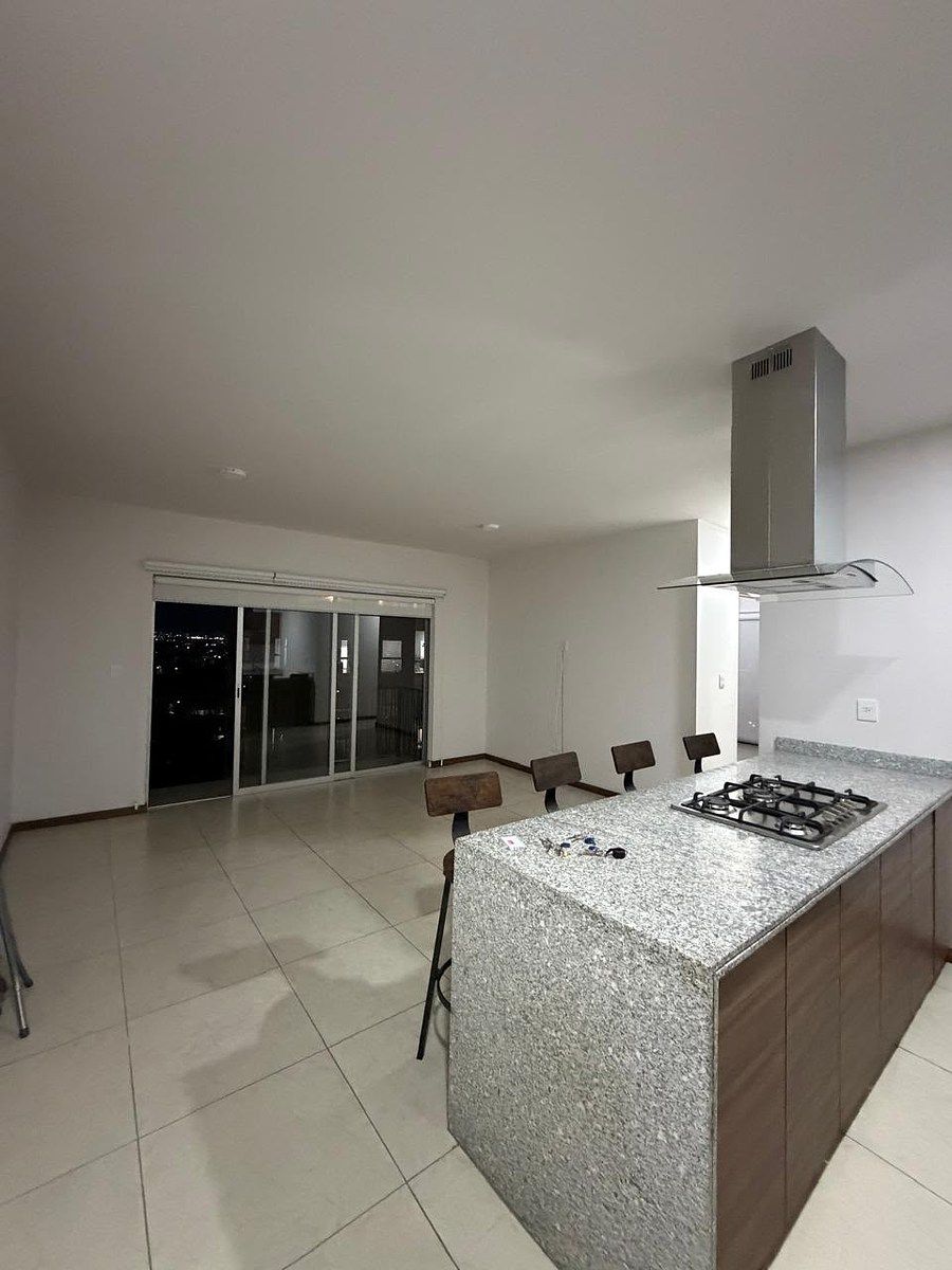 PENTHOUSE EN VENTA EN STELAR BUGAMBILIAS - foto 3