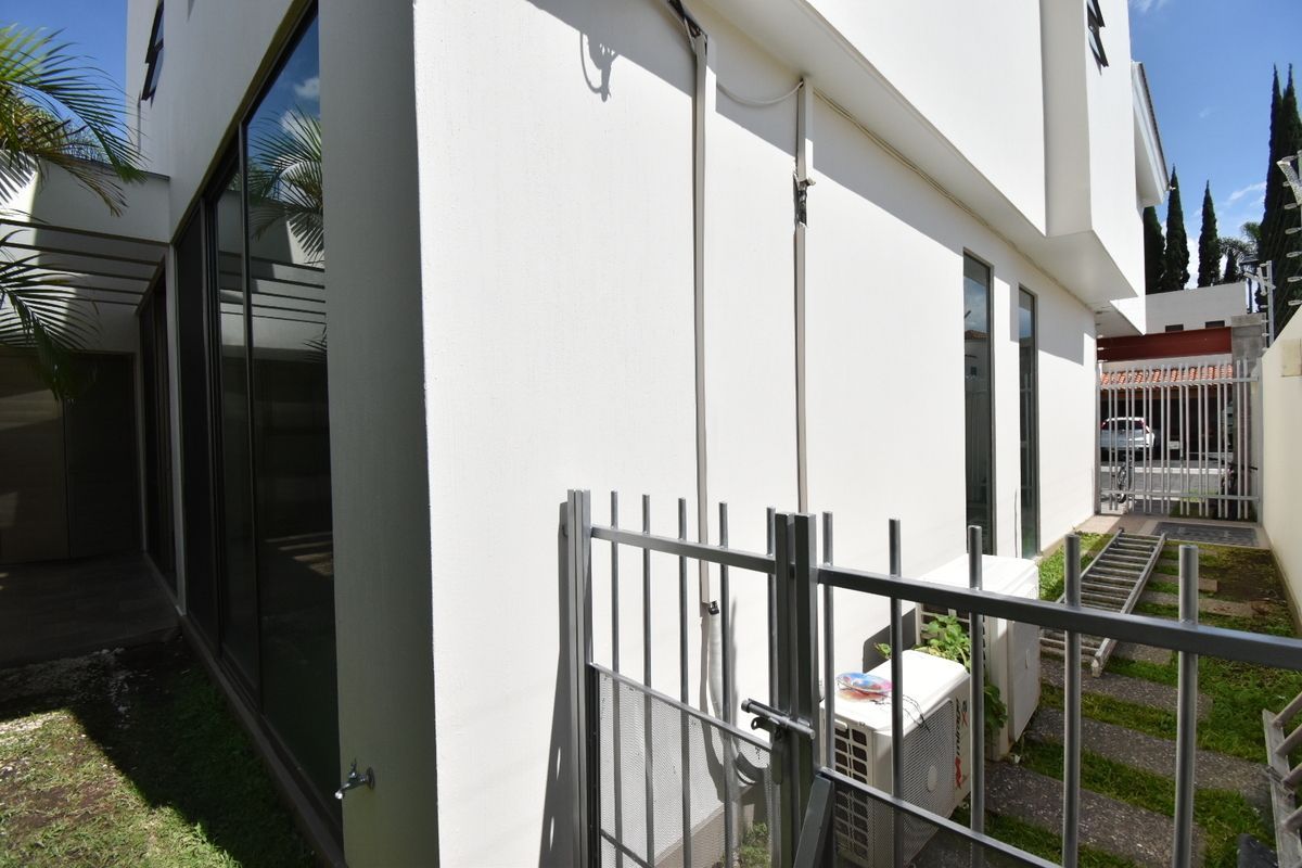 Casa en condominio en Jardín Real, Zapopan, foto 16 de 37