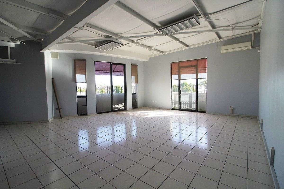 Local comercial en Privada Vistahermosa, Mexicali, foto 4 de 11