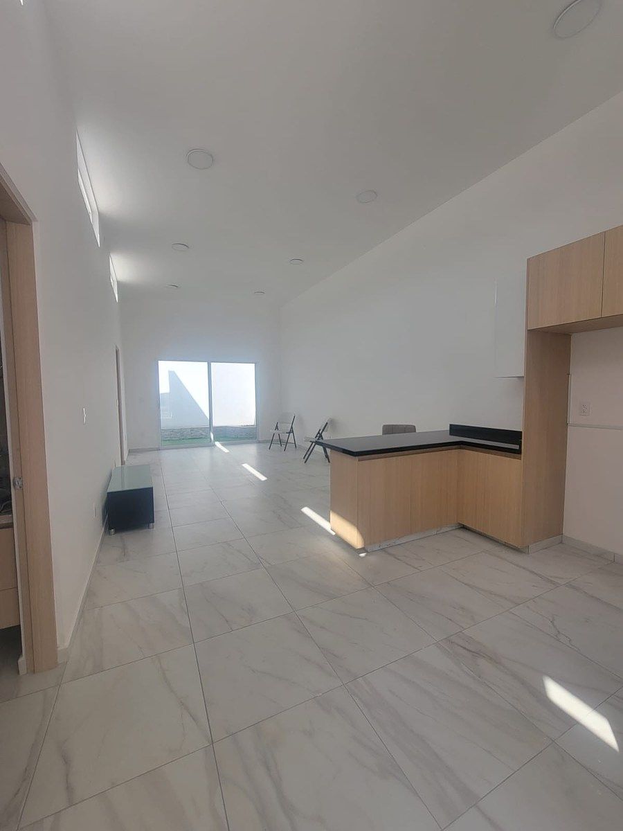 Sala comedor, photo 3 of 11