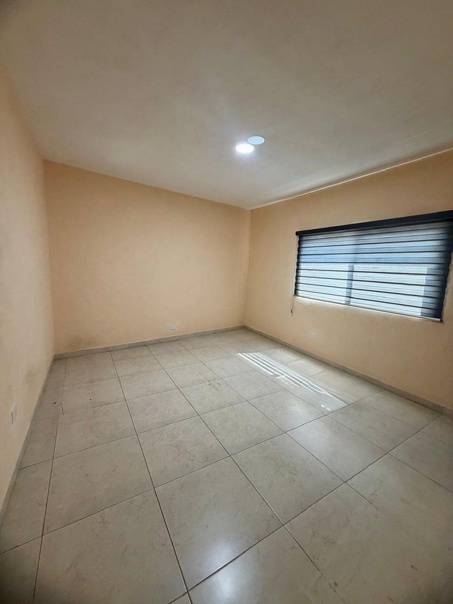 Office in San Miguelito, Irapuato, photo 3 of 6