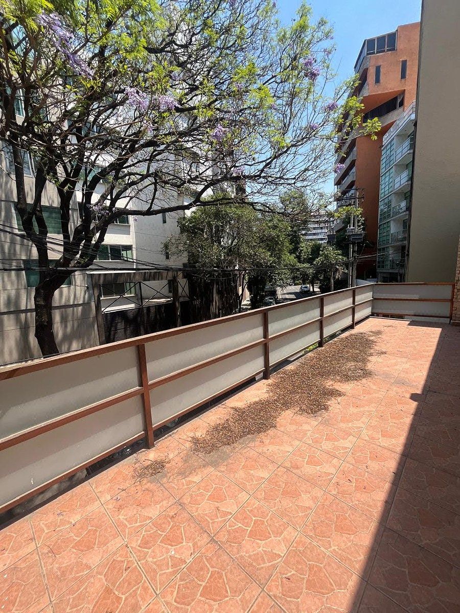 TERRENO CON CONSTRUCIÓN EN VENTA PARA REMODELAR, EN ACACIAS, foto 1 de 18