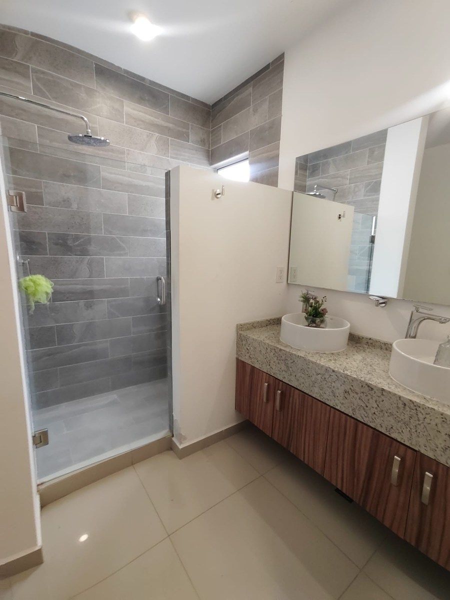 Casa em condomínio fechado em Paseo San Junípero, Querétaro, foto 3 de 11