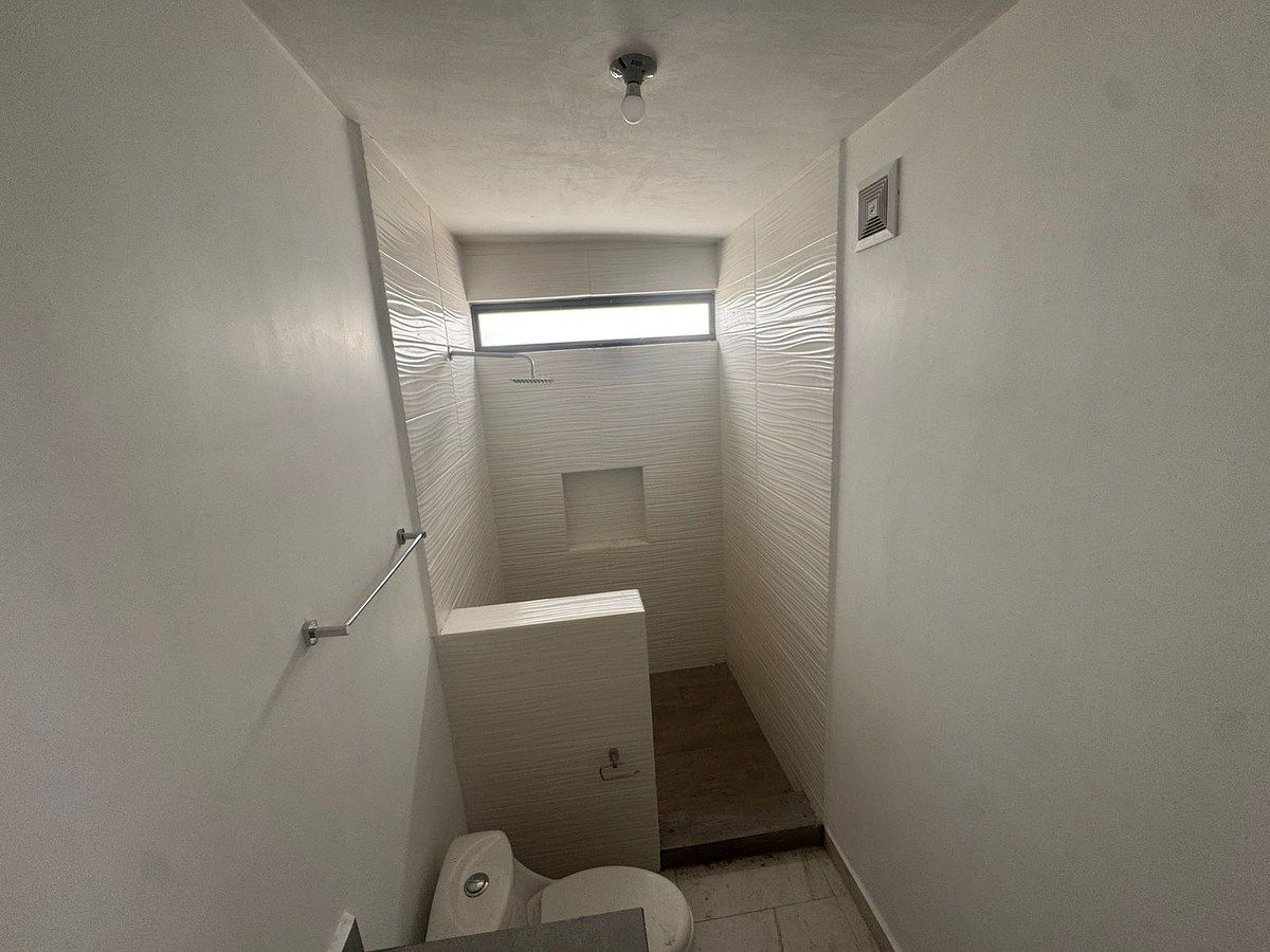 baño secundario, foto 15 de 19