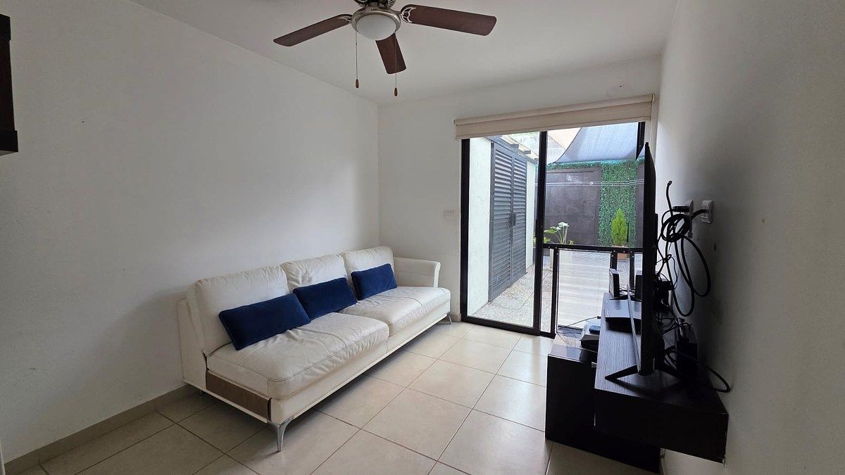 Casa em Zákia, El Marqués, foto 5 de 29