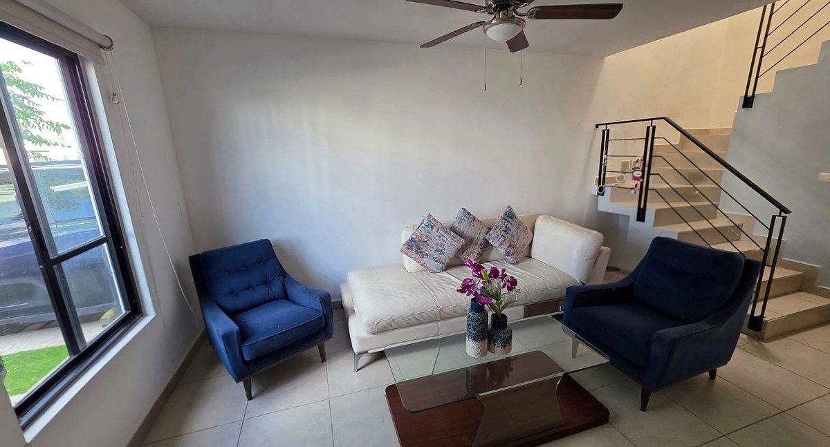 Casa em Zákia, El Marqués, foto 27 de 29