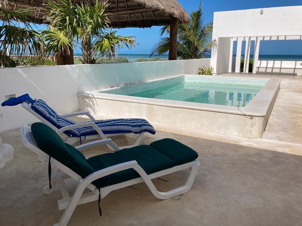 Casa en Renta a orilla del mar en Chicxulub, foto 1 de 24