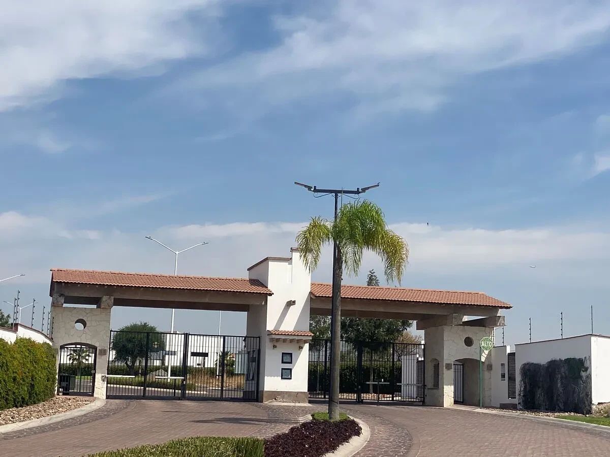 Lot in Ciudad Marqués, El Marqués, photo 2 of 5