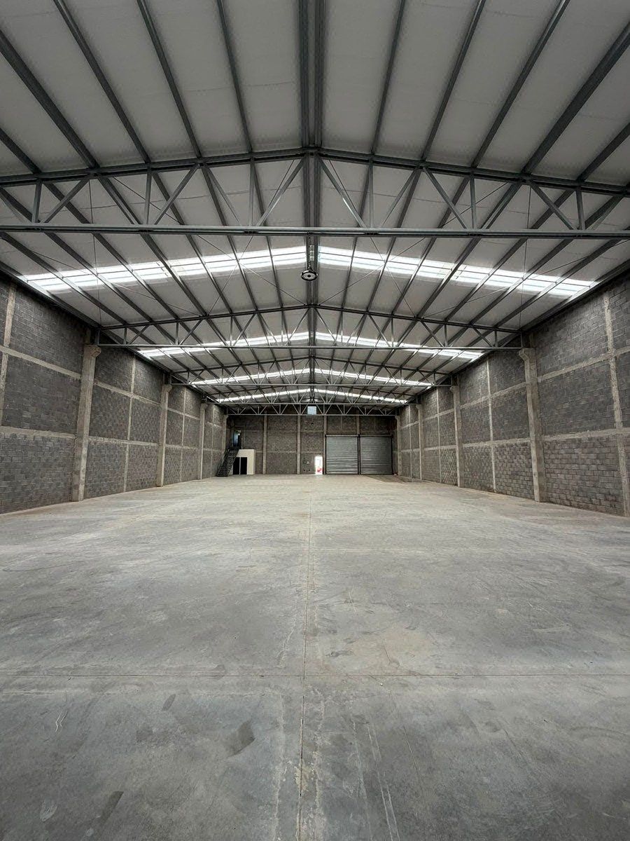 Commercial Storage Unit in Magna Industrial Park, Santa Catarina, photo 23 of 27