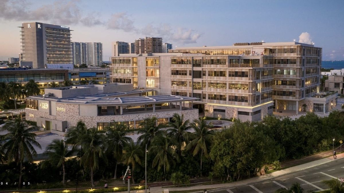 Sala Comercial em Puerto Cancún, Benito Juárez, foto 8 de 17
