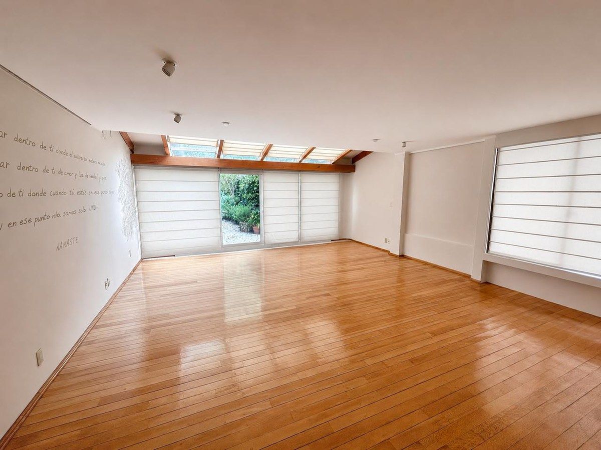 House in Gated Community in Bosque de las Lomas, Miguel Hidalgo, photo 4 of 22