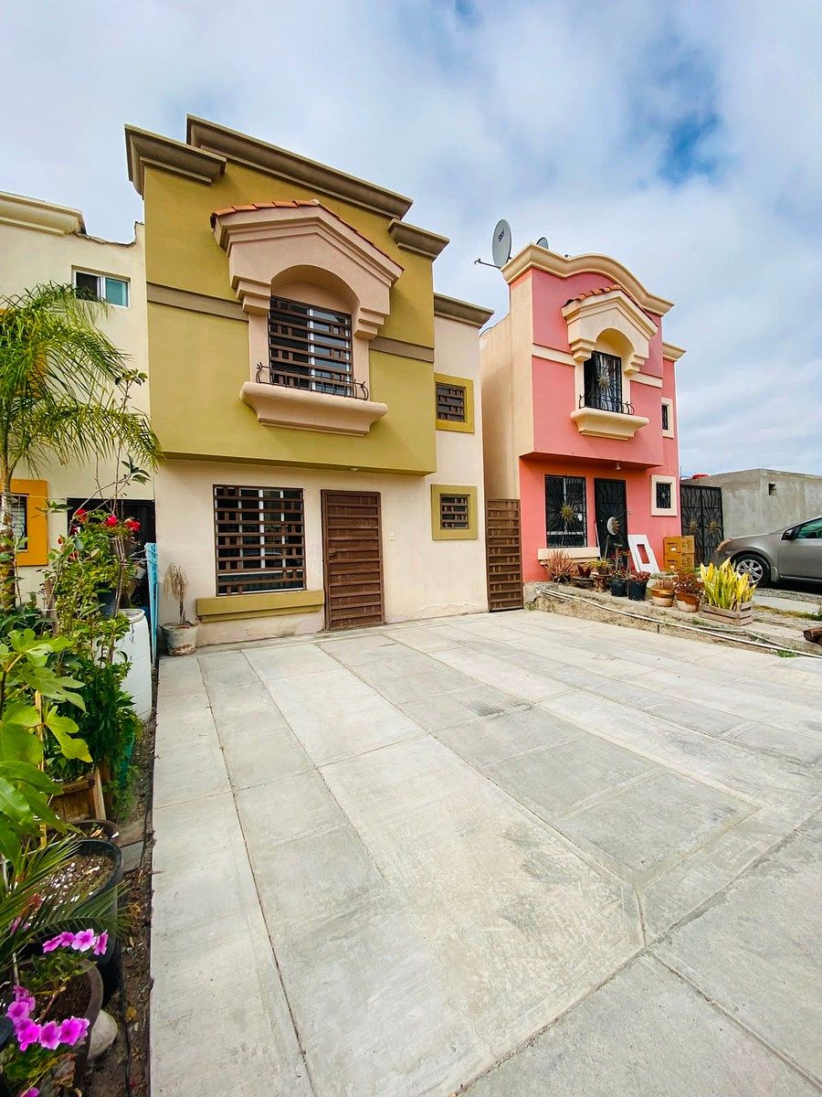 Casa en Urbi Quinta del Cedro, Tijuana, foto 2 de 7